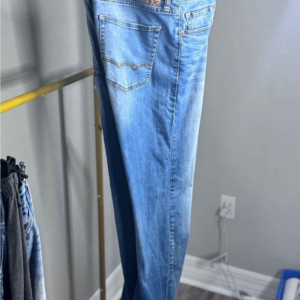 American Eagle Outfitters Light Blue Straight Leg Jeans